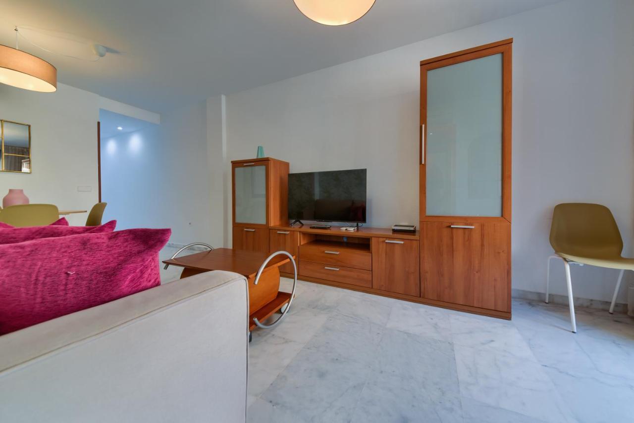 Holidays2Malaga Ayala 450 Mts From Beach & Terrace Esterno foto
