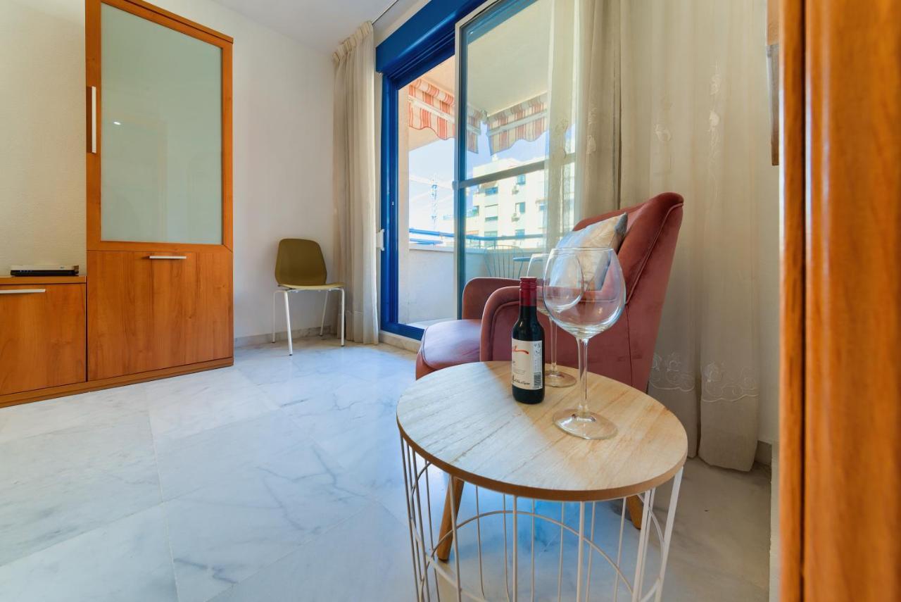 Holidays2Malaga Ayala 450 Mts From Beach & Terrace Esterno foto
