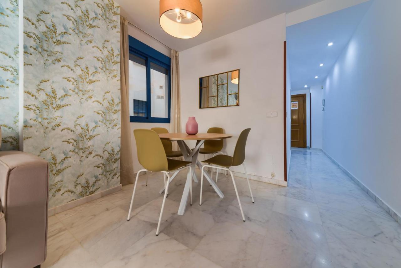 Holidays2Malaga Ayala 450 Mts From Beach & Terrace Esterno foto