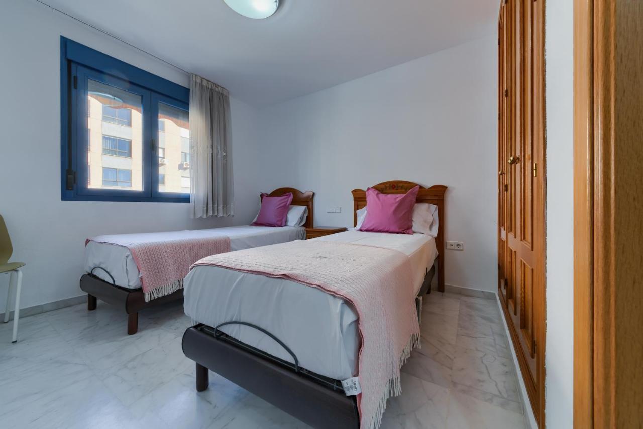 Holidays2Malaga Ayala 450 Mts From Beach & Terrace Esterno foto