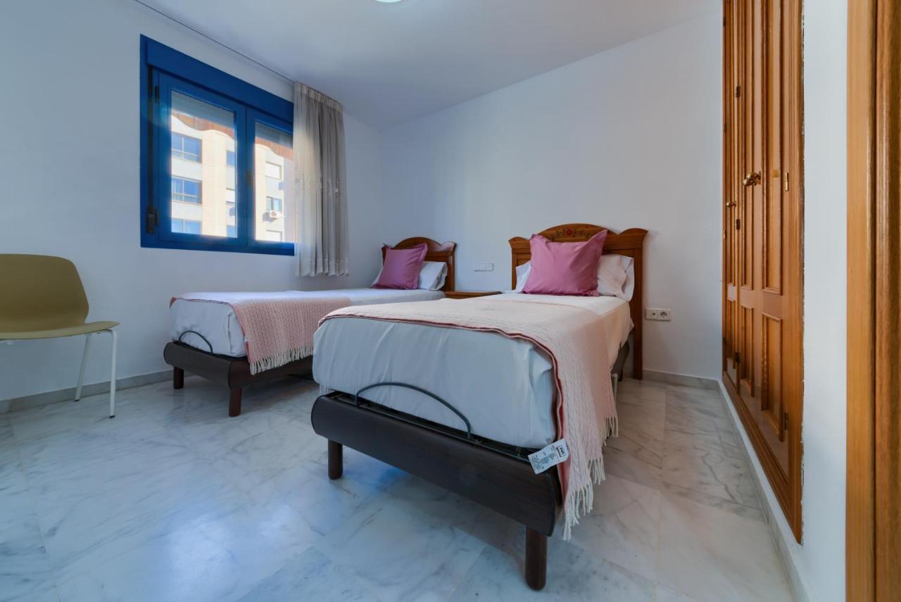 Holidays2Malaga Ayala 450 Mts From Beach & Terrace Esterno foto